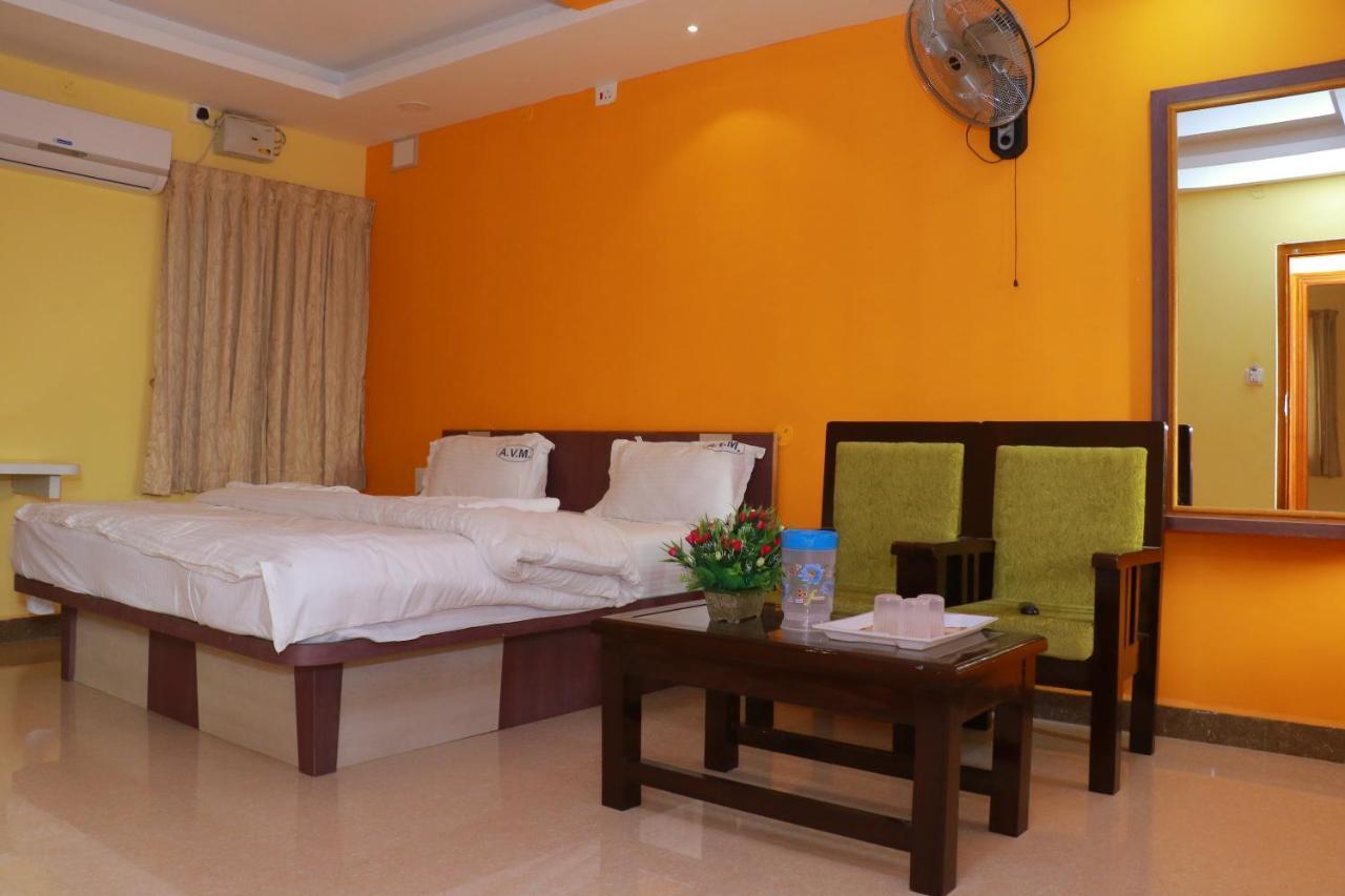 Avm Residency Hotel Paramagudi Exterior foto